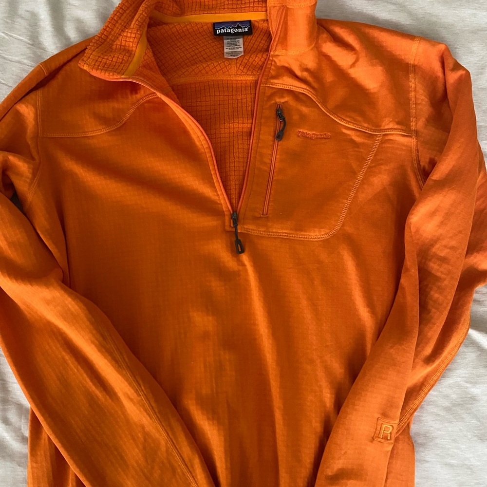 Patagonia Men's Orange Fleece Pullover